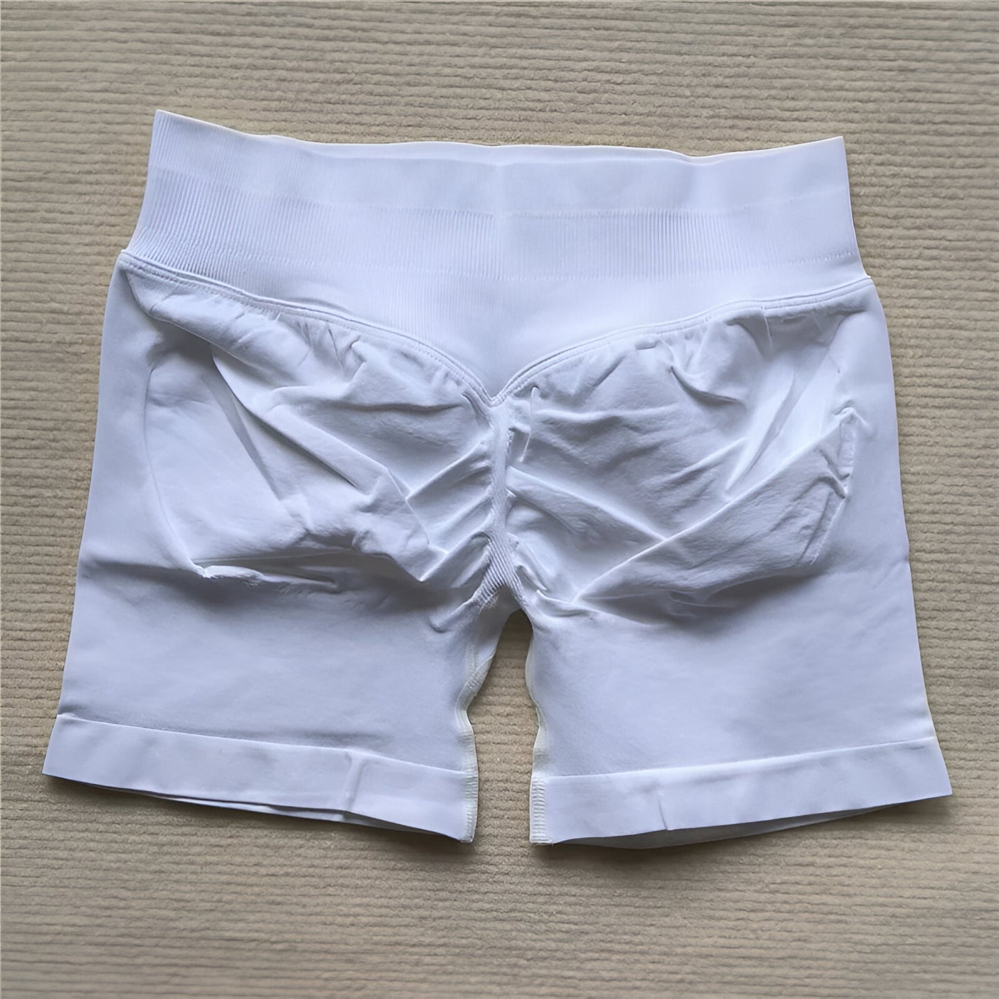 Short Sport Scrunch Butt